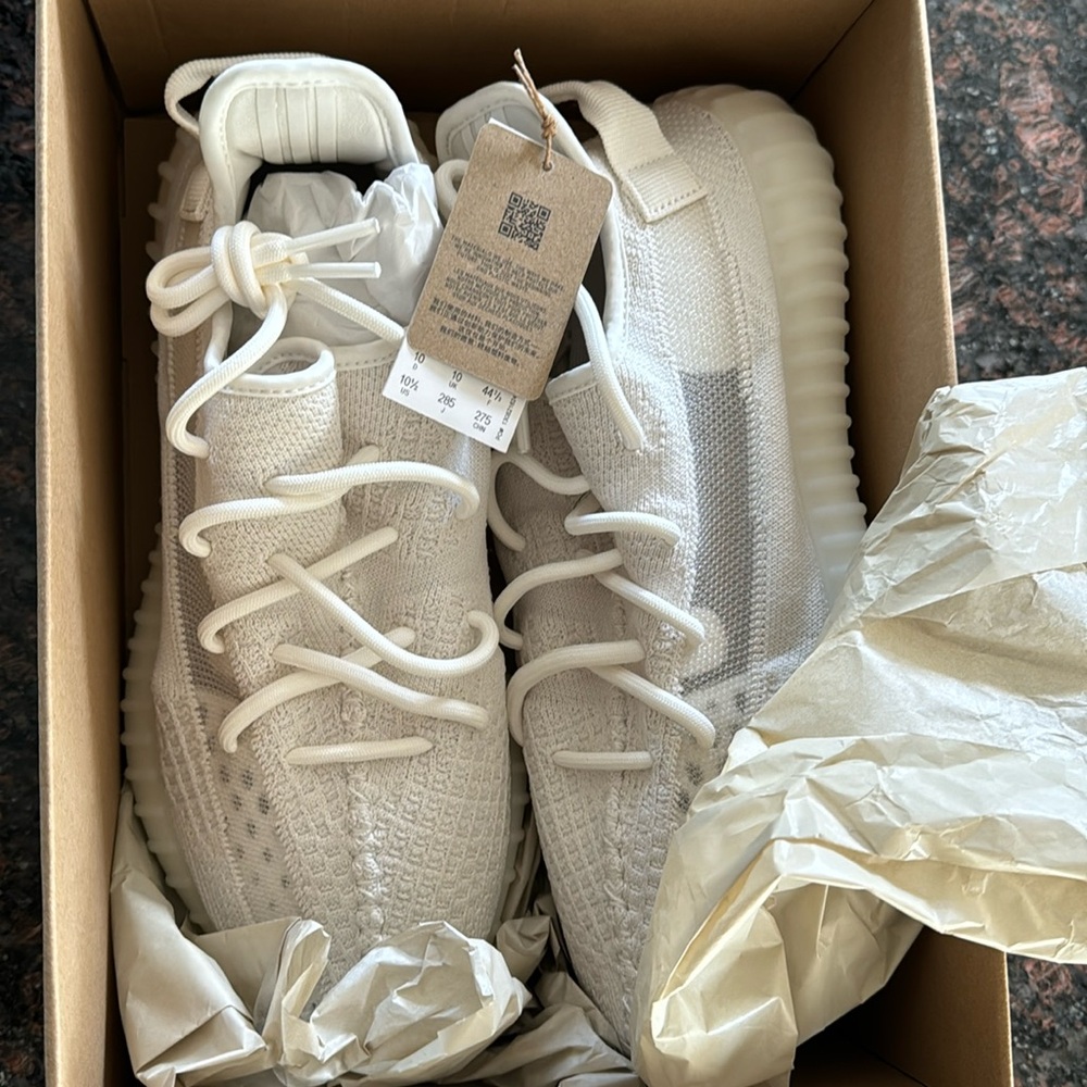 Brand new original Yeezy 350v2